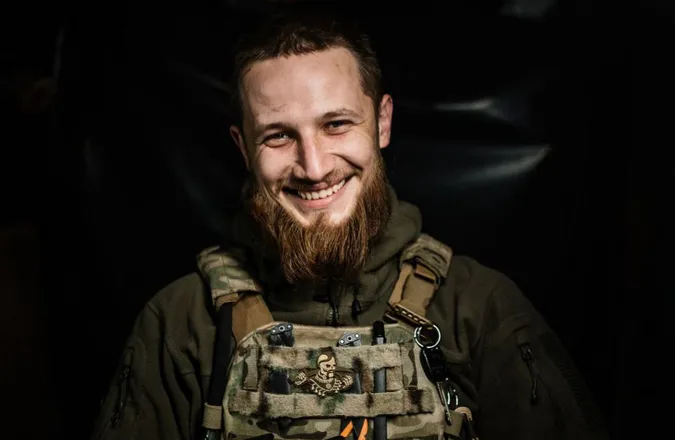 У Луцькому районі попрощаються із молодим воїном Станіславом Романенком