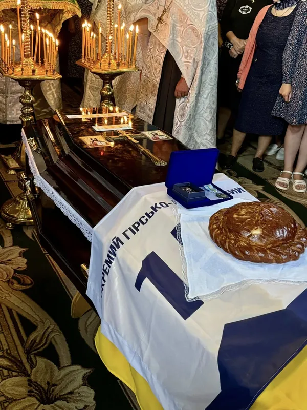 На Волині попрощалися із бійцем Олегом Козловським