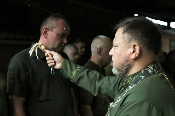 Згадували загиблих побратимів: капелан 100-ї бригади відслужив молебень (фото)