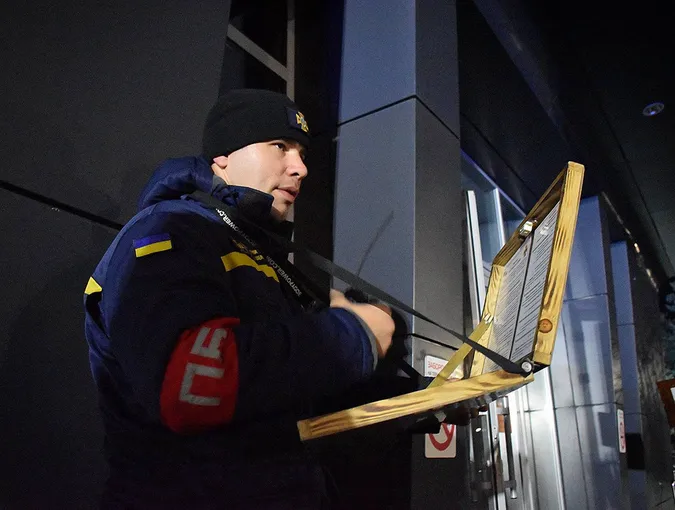 Пожежні авто та багато рятувальників: що коїлося біля Sport Life у Луцьку (фото)