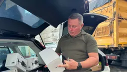Юрій Погуляйко доставив допомогу для військових на передову (фото)