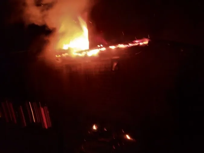 Вогонь залишив волинянина без даху над головою (фото)