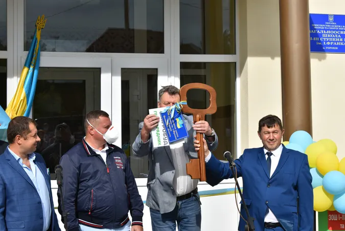 На Волині відкрили модернізований навчальний заклад