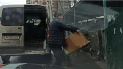 У Луцьку на Львівській зловили "зозулю" з будівельним сміттям (фото)