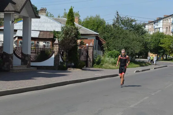 Пливли, їхали, бігли: у Ковелі відбувся Чемпіонат України з тріатлону (фото)