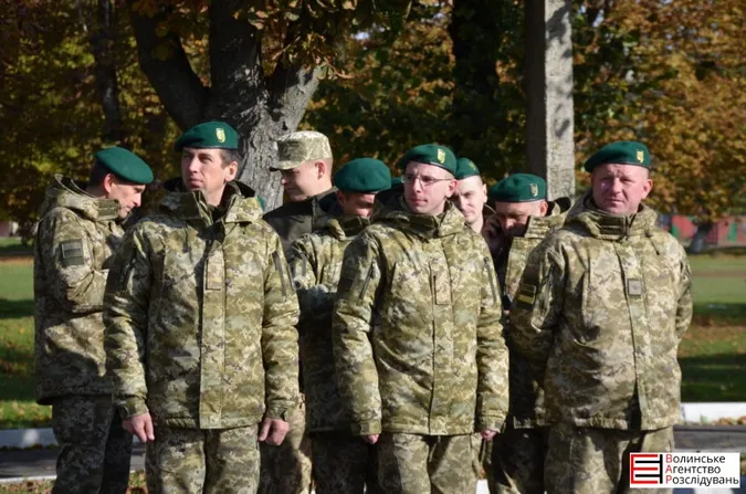 Як у Луцьку прикордонники святкують день Захисника України (фото)