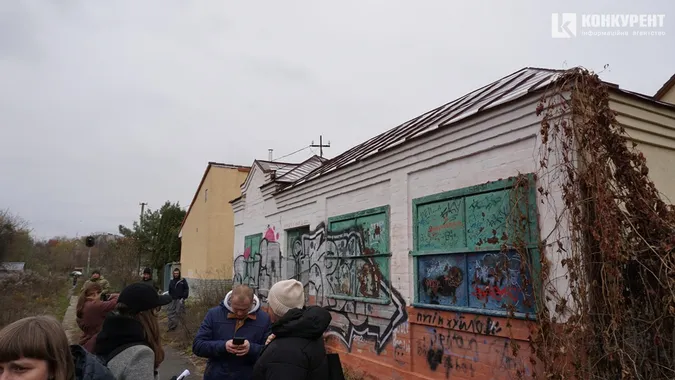 Доля дитячої залізниці: лучани з експертами дослідили локацію (фото)