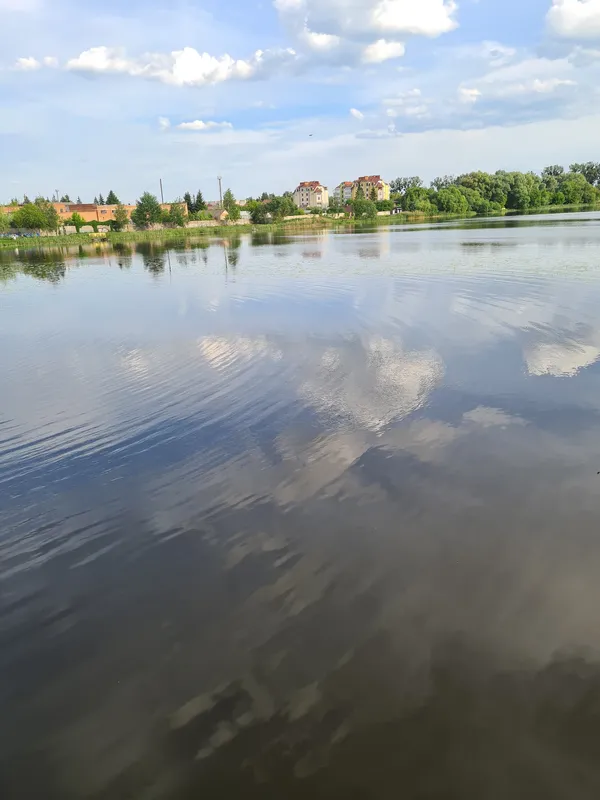 Неймовірна краса волинської річки (фото)