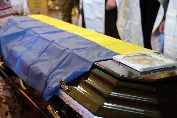 У Луцькій громаді попрощалися з Героєм Віктором Кицуном (фото)
