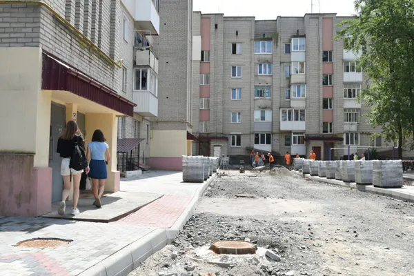 Цьогоріч у Луцьку планують відремонтувати понад 30 дворів (фото)