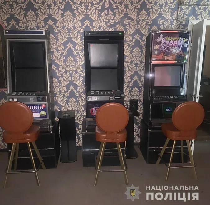 У Запоріжжі поліція викрила мережу підпільних гральних закладів