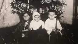 Очей не відвести: якою була різдвяна ялинка волинян у 30-х роках минулого століття (фото)