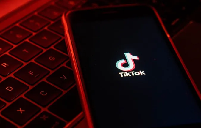 TikTok тестує чатбот зі штучним інтелектом Tako
