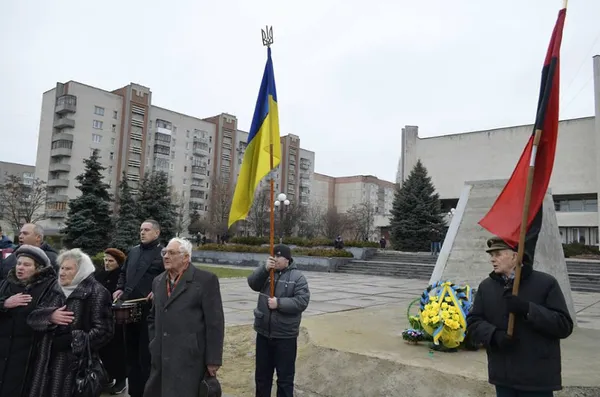 У Луцьку вшанували пам'ять Степана Бандери