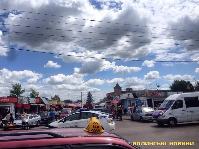 У Луцьку на елетропідстанції – пожежа (фото)