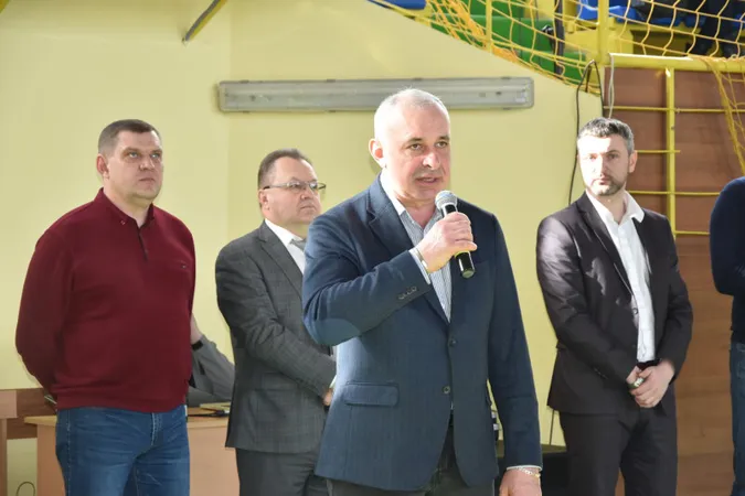 Відкрили турнір з футзалу імені Миколи Романюка (фото)