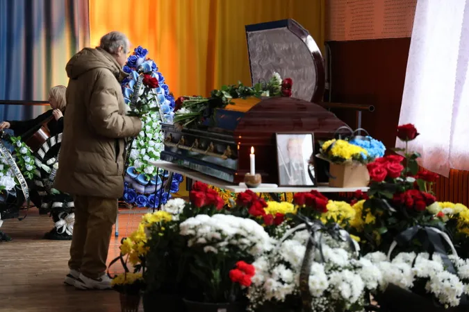 У Луцьку попрощались з видатним музикантом Товієм Рівцем (фото)