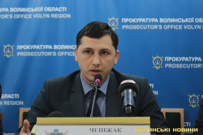 На Волині каратимуть слідчих, які провалили «бурштинові» справи