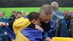 ⚡️Новий обмін: в Україну повернули 185 захисників та 20 цивільних (фото)