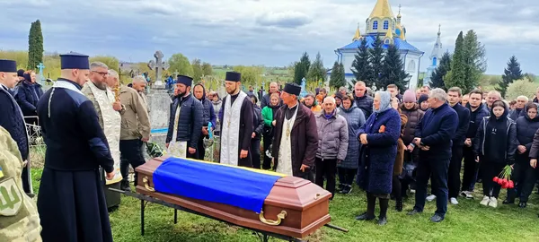 На Волині в останню дорогу провели Захисника Миколу Андрійчука (фото)