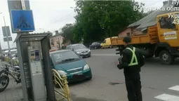 У Луцьку на «автохамів» оформили півтори тисячі постанов (фото)