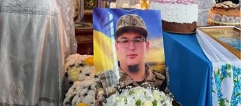 Загинув у поїзді у день свого 21-річчя: на Волині попрощалися з воїном Віктором Сігнаєвським (фото)