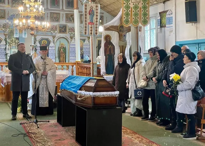 На Волині попрощалися із 31-річним воїном Ігорем Куплевським (фото)