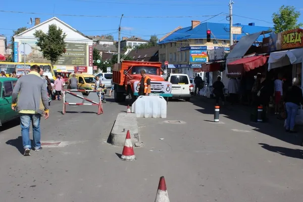 Незабаром за паркування в Старому місті доведеться платити 