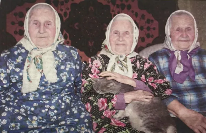 Три сестри з Волині святкуватимуть скоро по 100 літ (фото)