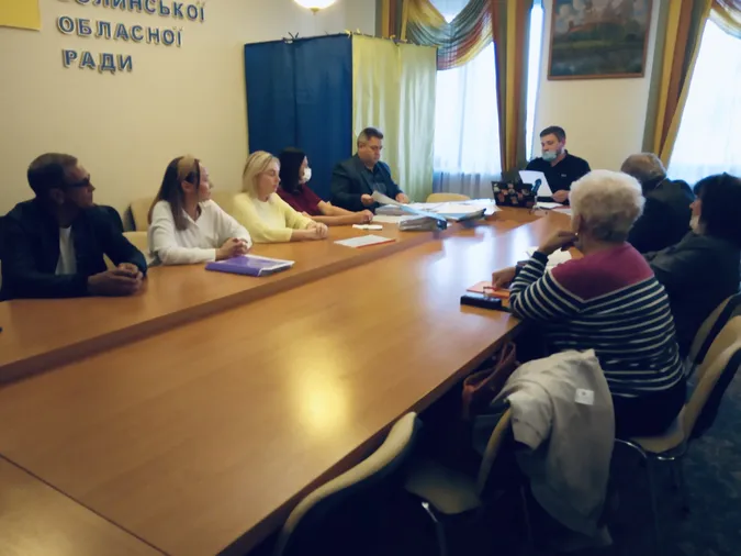 На Волині у списках кандидатів двох партій замало жінок