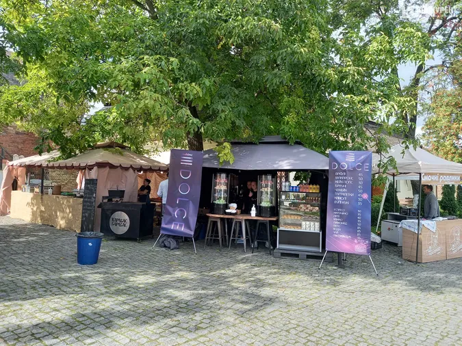 У Луцьку стартував фестиваль вуличної їжі Lutsk Food Fest (фоторепортаж)
