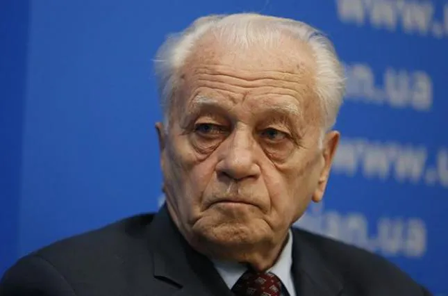 Порошенко чи Зеленський: кого підтримують відомі українці