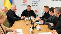 Погуляйко обговорив з керівниками волинських медзакладів проблеми харчування військових