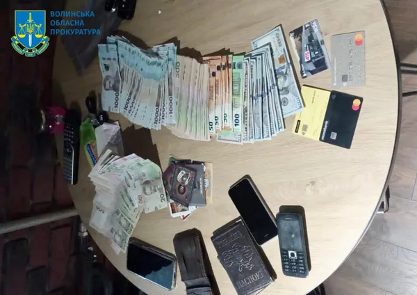 Контрабанда, наркотики та зброя: волинянин постане перед судом (фото)