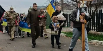 Пережив пекло полону, але серце зупинилося в лікарні: на Волині попрощалися з воїном Вадимом Яковським (фото)