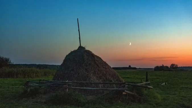 Магічний вечір на березі найдовшої річки Волині (фото)
