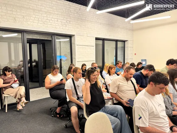Безбар'єрність починається з креслень: у Луцьку говорили про те, як будувати, щоб не переробляти
