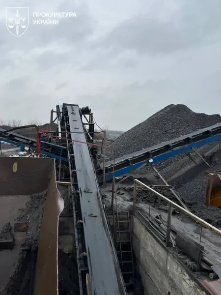 На Волині фірма добула понад 100 тисяч тонн корисних копалин без дозволів (фото)