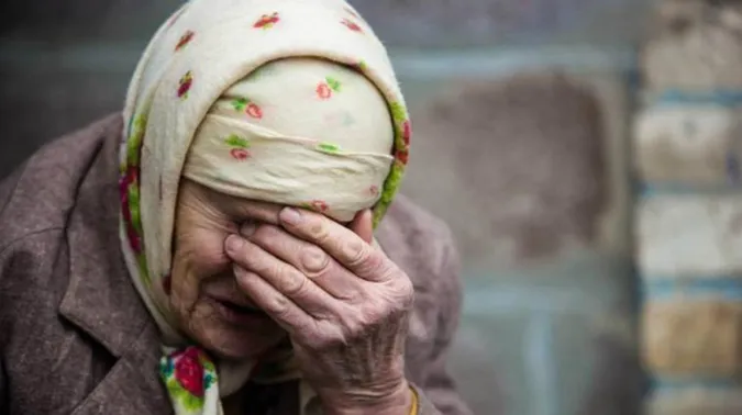 Пограбував і хотів зґвалтувати: на Волині 84-річна бабуся відбилася від нападника (відео)