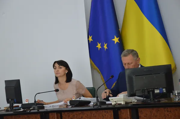 Нагороди, історичне рішення та ґендерна рівність. Сесія Луцькради