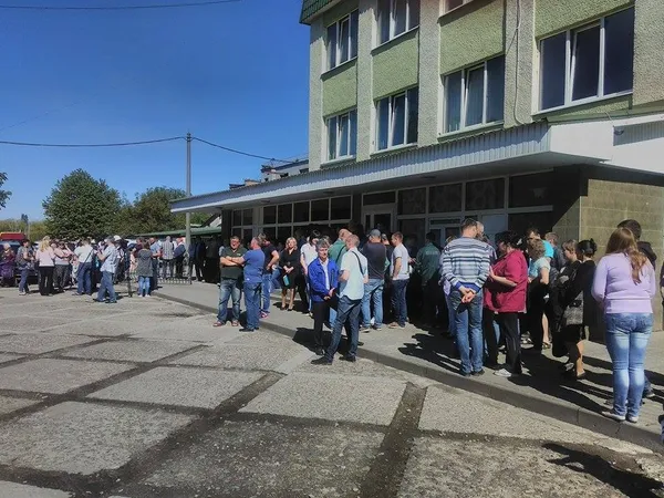 У Луцьку – акція протесту під цукровим заводом (фото) 