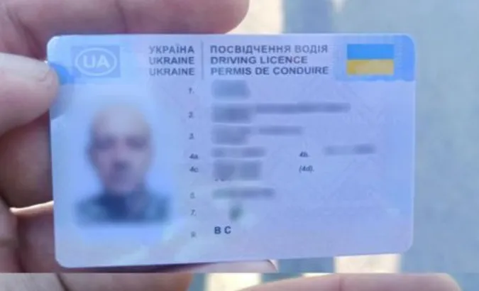 Попався, бо порушив ПДР: на Волині зловили водія з фальшивими документами
