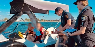 На Світязі штрафують за алкоголь на воді і катання без жилетів