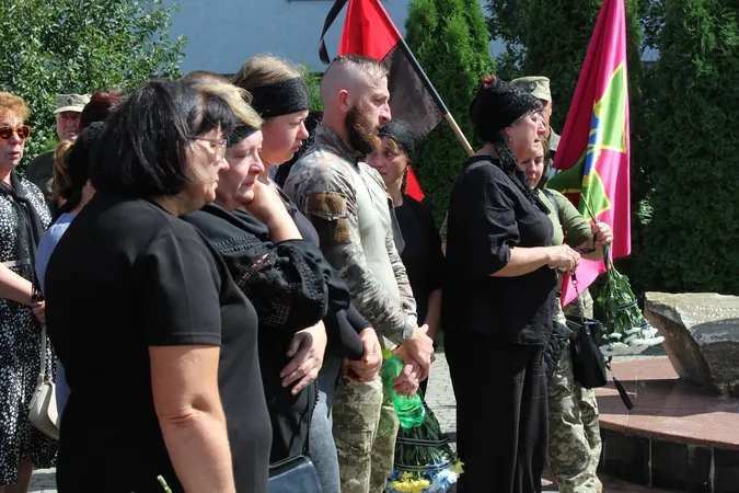 На Волині попрощалися з загиблим захисником Михайлом Присяжнюком (фото)