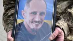 У Луцьку попрощалися з загиблим на Запоріжжі воїном Дмитром Гуцаленком