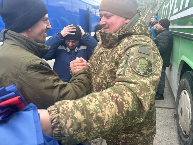 Наші вдома: відбувся новий обмін військовополоненими