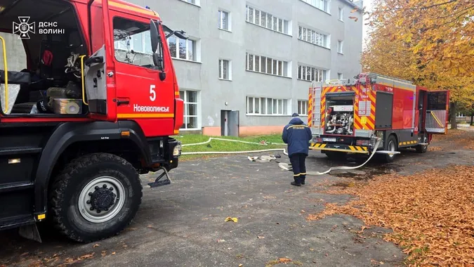 У Нововолинську спалахнула пожежа у гуртожитку закладу освіти