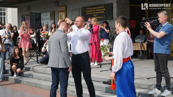 У Луцьку нагородили медалістів: як все було (дуже багато фото)