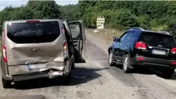На Волині у ДТП постраждали жителі Києва і Житомира (фото, відео)