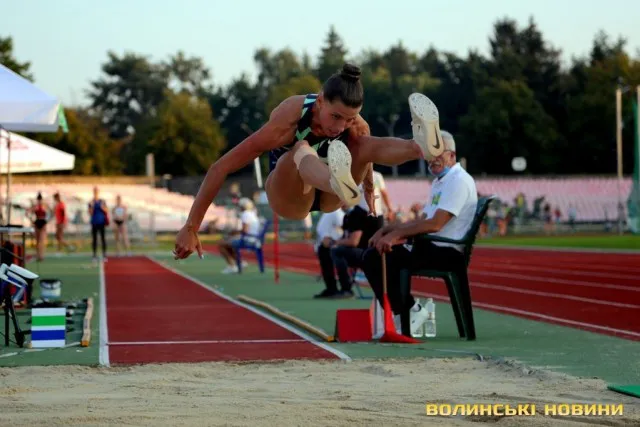Чемпіонат з легкої атлетики в Луцьку: підсумки волинян за перший день та яскраві моменти (ФОТО)